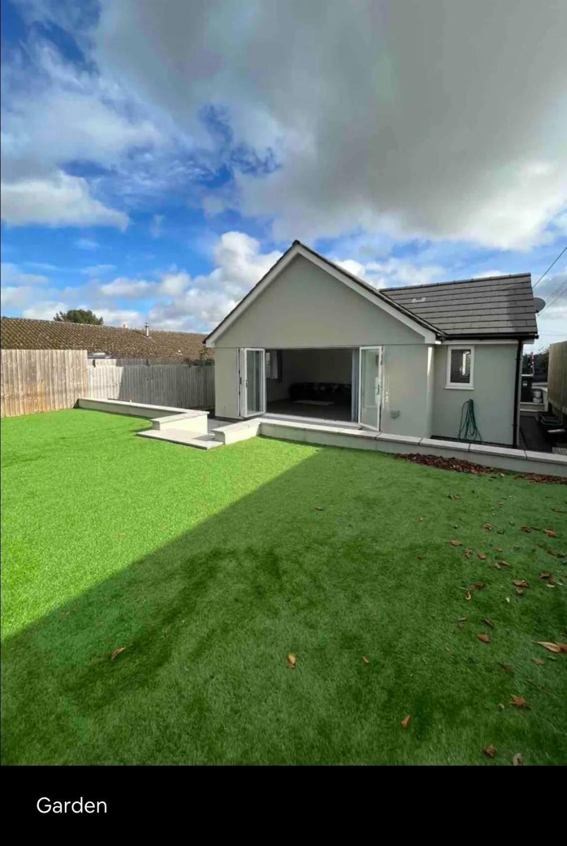 Green 3 Bed Bungalow With En-Suite And Parking Felton  Bagian luar foto