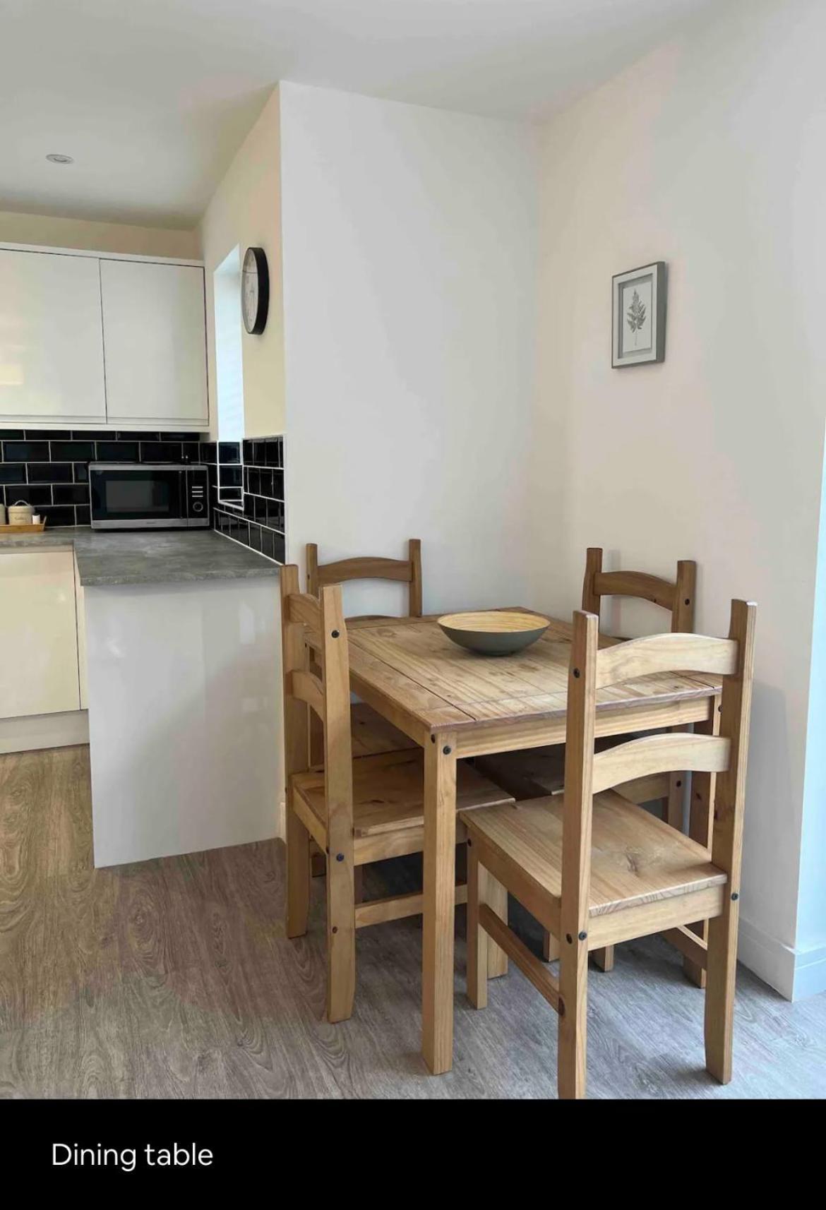 Green 3 Bed Bungalow With En-Suite And Parking Felton  Bagian luar foto